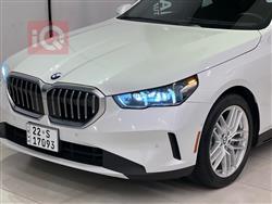 بی ئێم دەبڵیو سیریەس 5